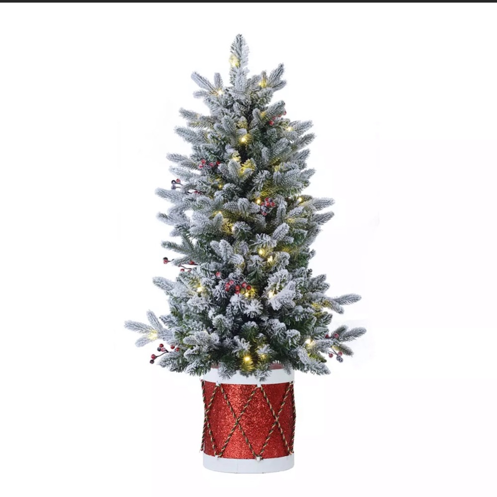 Berkley Jensen 4' Pre-Lit Flocked Tree with Drum Base